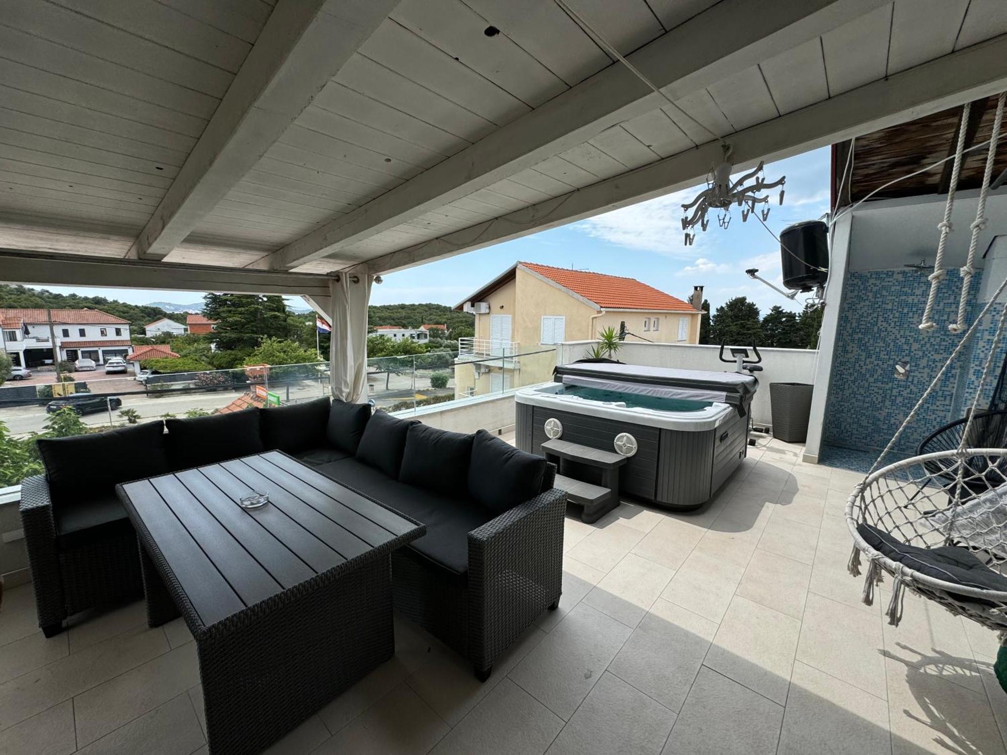 Penhaus Apartman Angelus Drage Pakostane Luaran gambar